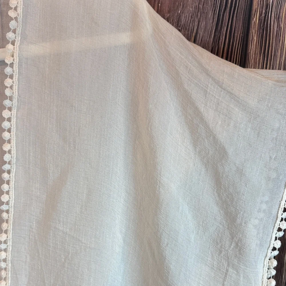 Steve Madden Cream Lace Kimono - Picture 6 of 15